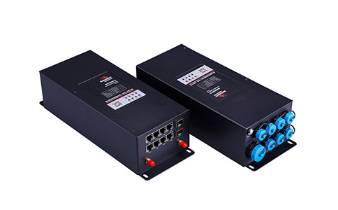 BMG8200网关，是蓝狮在线专为智慧路灯杆、智能灯杆、5G路灯杆、多功能杆等场景应用而研发的智能网关，配置7路LAN口、1路WAN口、4路POE供电、2路千兆光口等，具有强大的供电能力、设备接入能力、通信协议转换、运算处理能力、联动控制能力。