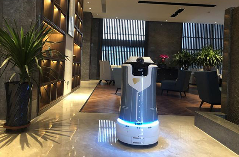 酒店服务机器人.jpg